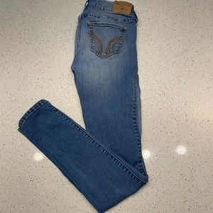Hollister super skinny jeans